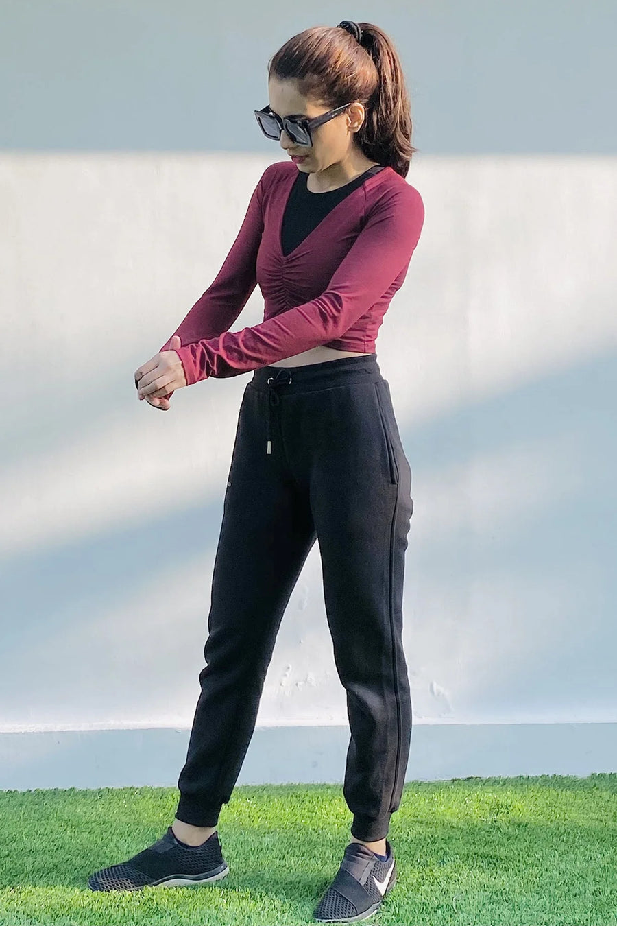 RedWine Crop Top - Long Sleeves - Thumbholes - Alpha Kleid