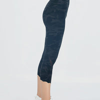 AK PRO Camo Leggings - Cropped - Brushed - High Rise - Alpha Kleid