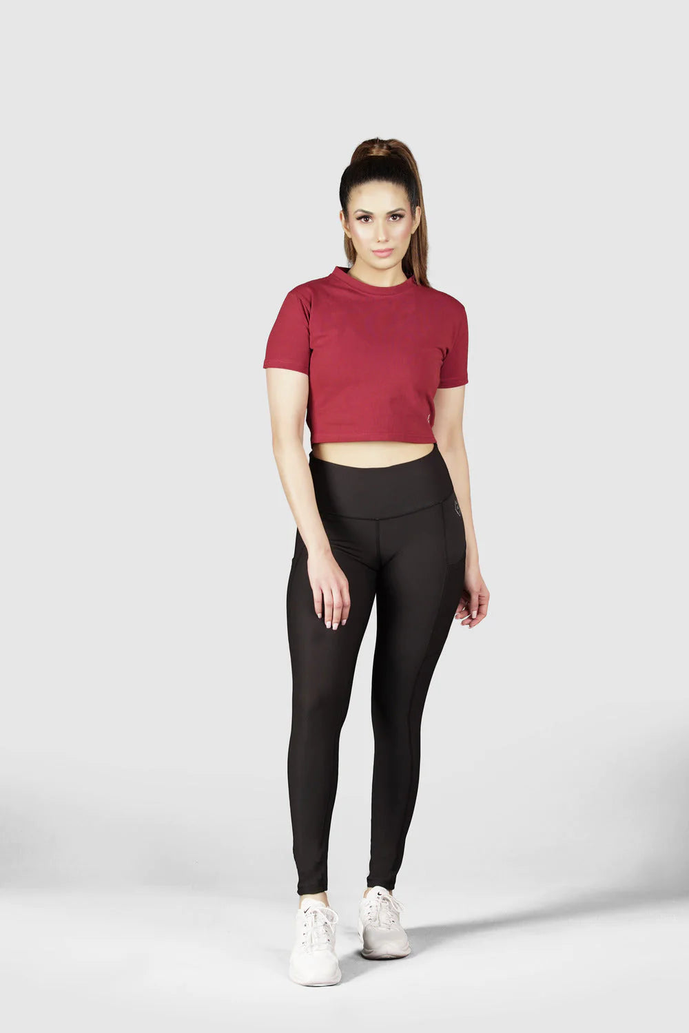 Legacy Crop Top (MRN) - Alpha Kleid