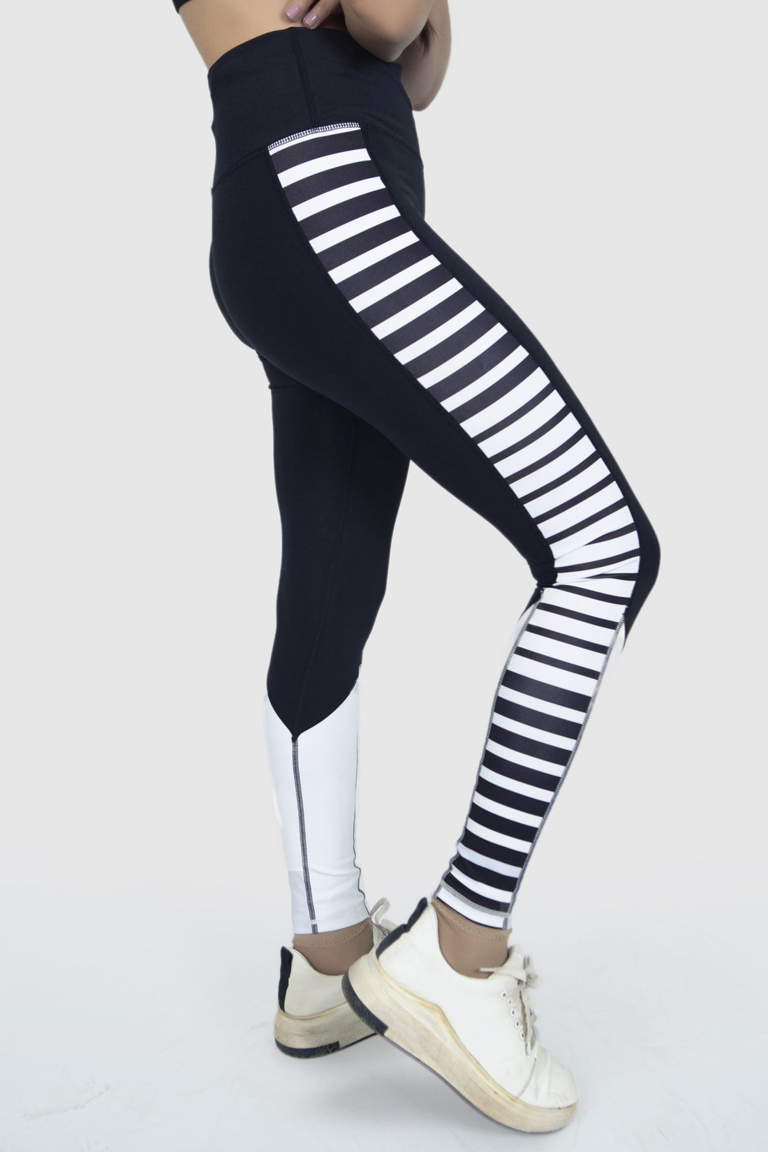 Stripe Panel Leggings in Sculpt Compression - Alpha Kleid