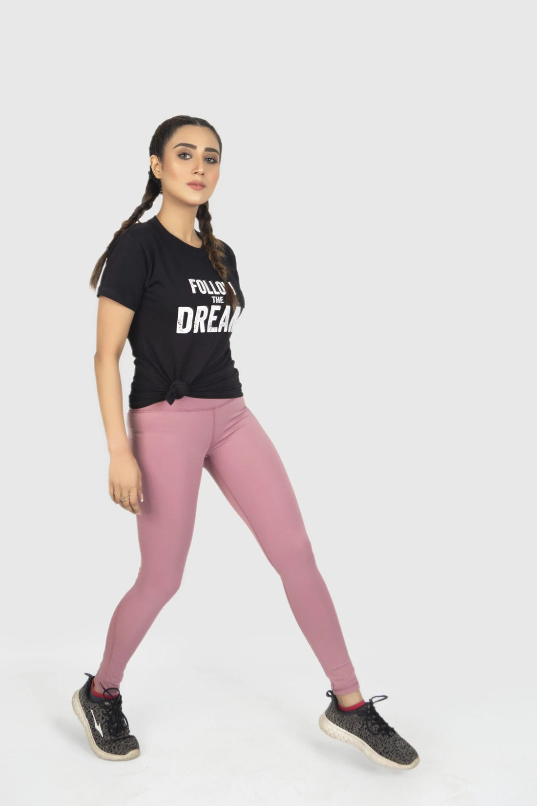 Follow the Dream - Shirt (BLK) - Alpha Kleid